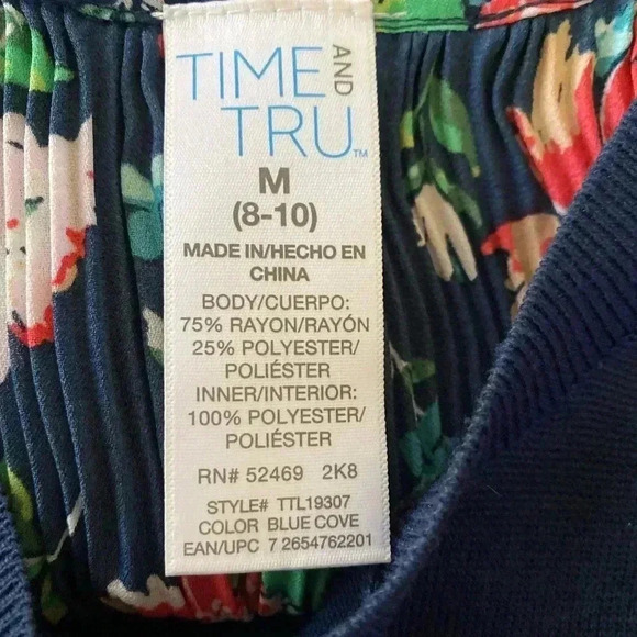 💥Time & Tru Sprint Print Sweater Top M - Picture 7 of 8